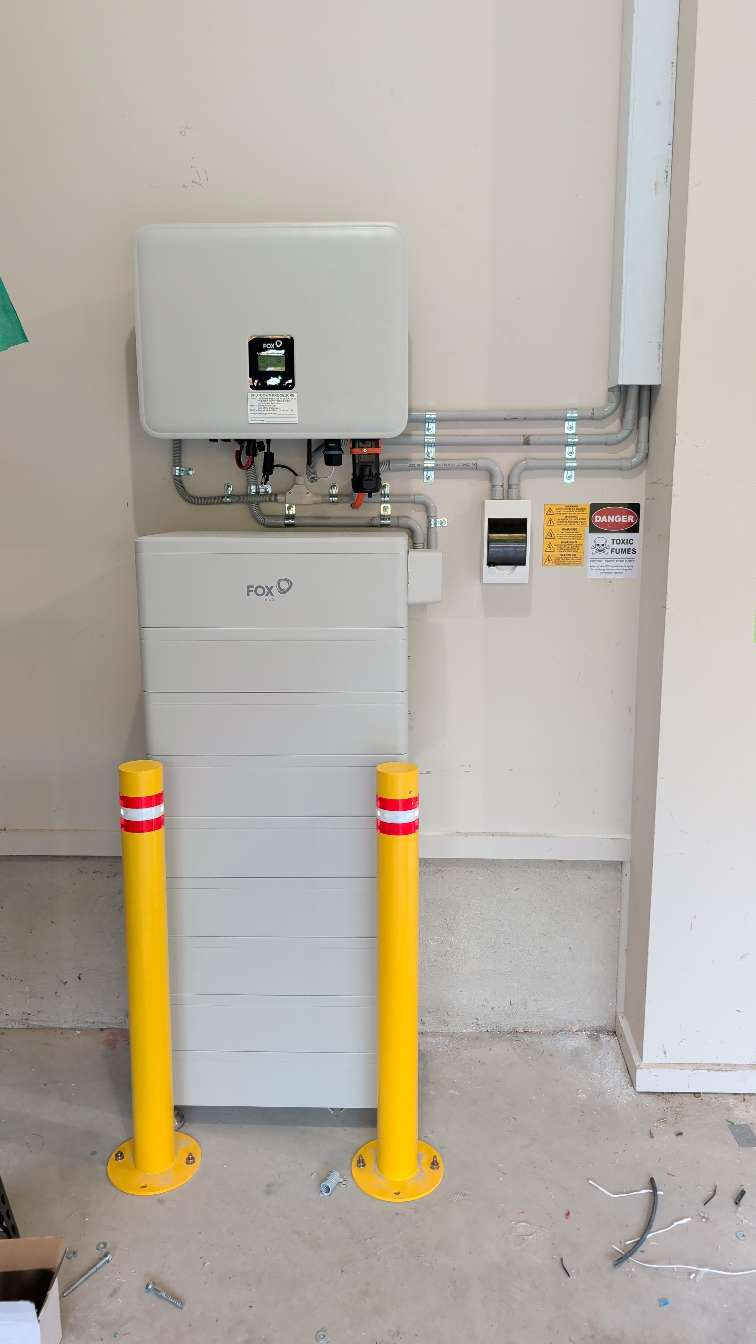 Fox ESS hybrid solar inverter and stacked battery installation, Sydney metro